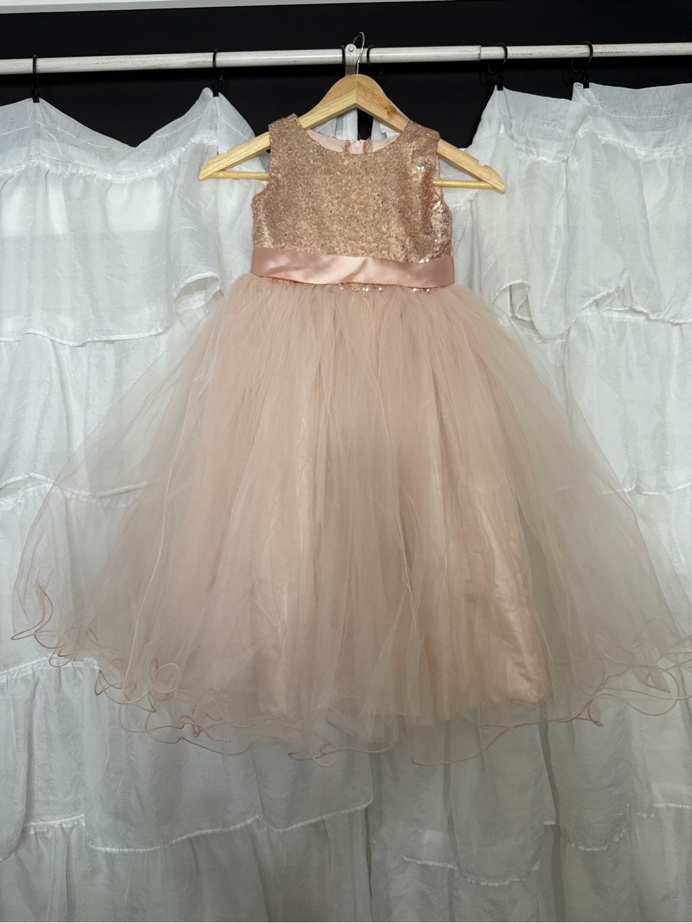Sleeveless Rose Gold Sequin Tulle Party Dress for Girls